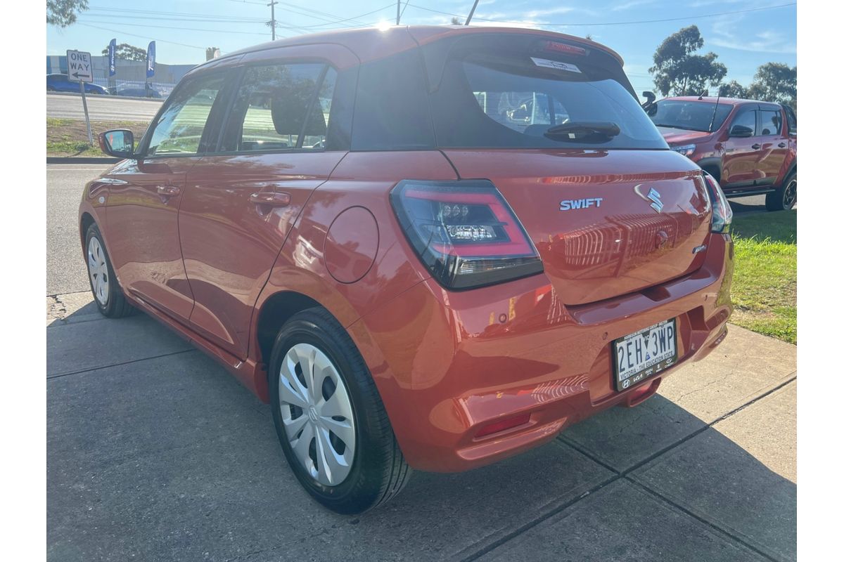 2025 Suzuki Swift Hybrid UZ image 4