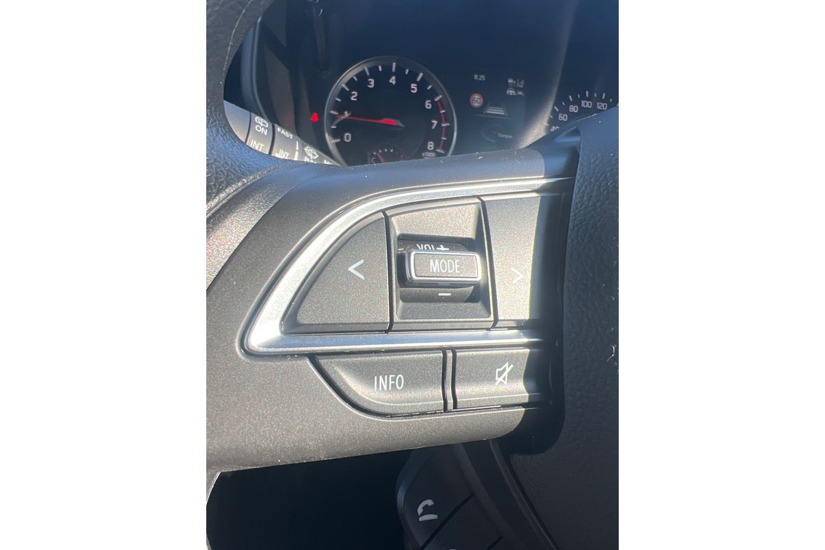 2025 Suzuki Swift Hybrid UZ image 18
