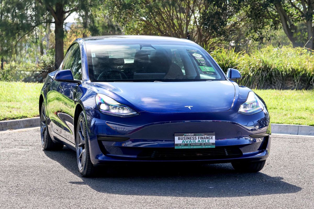 2021 Tesla Model 3 Standard Range Plus