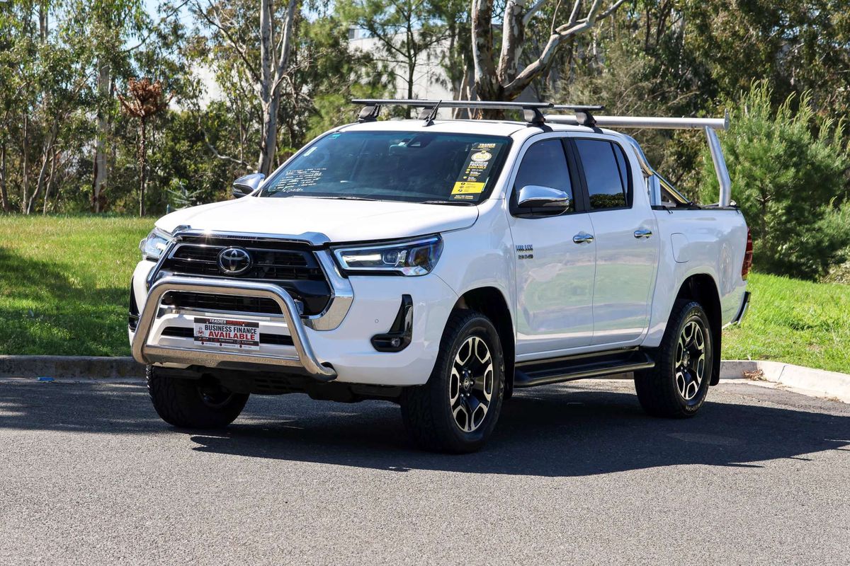 2021 Toyota Hilux SR5 GUN126R 4X4
