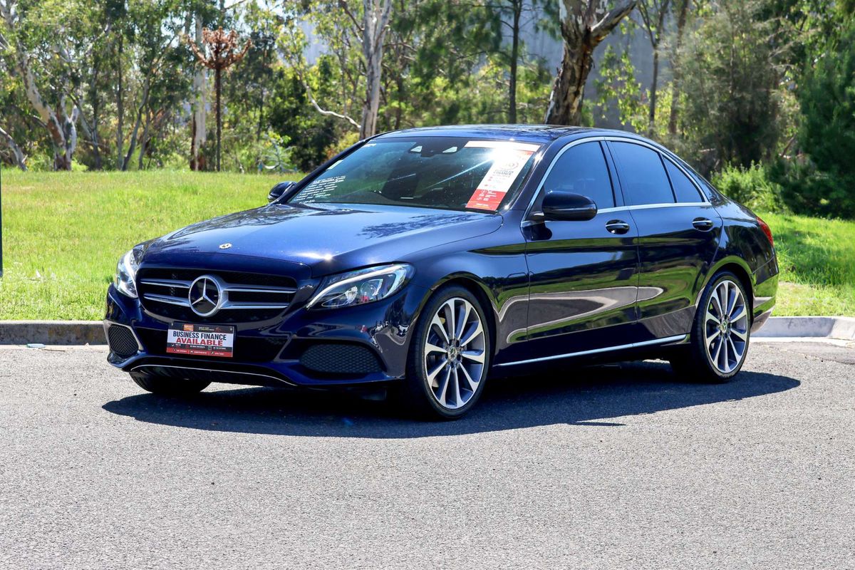 2018 Mercedes-Benz C-Class C300 W205