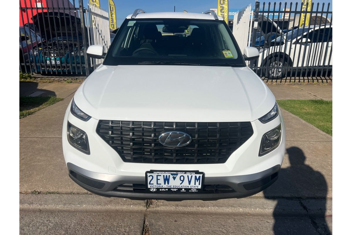 2025 Hyundai Venue QX.V5 image 2