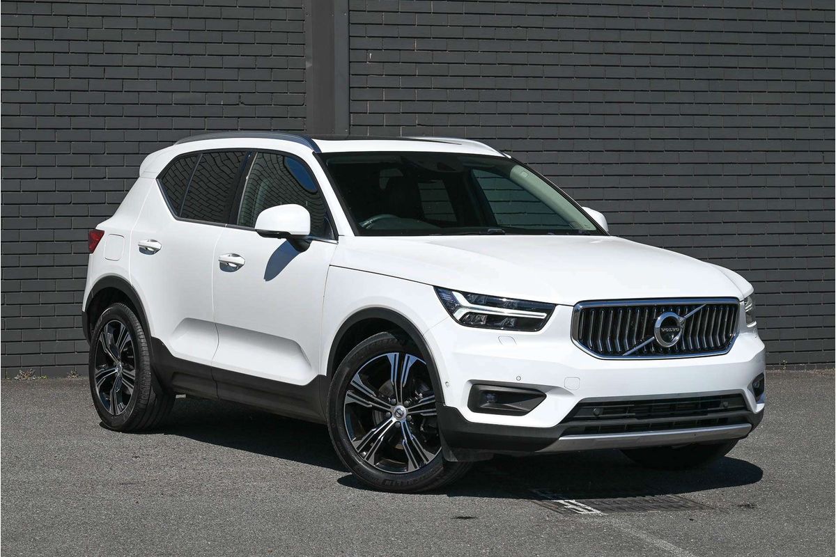 2022 Volvo XC40 T4 Inscription