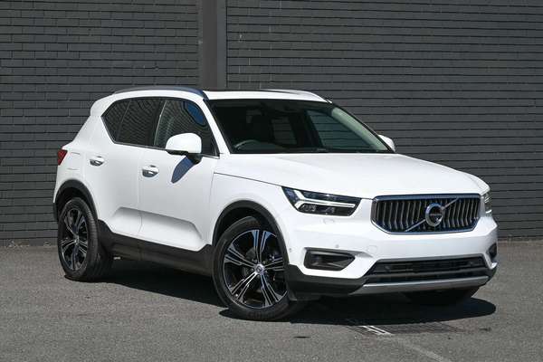 2022 Volvo XC40 T4 Inscription