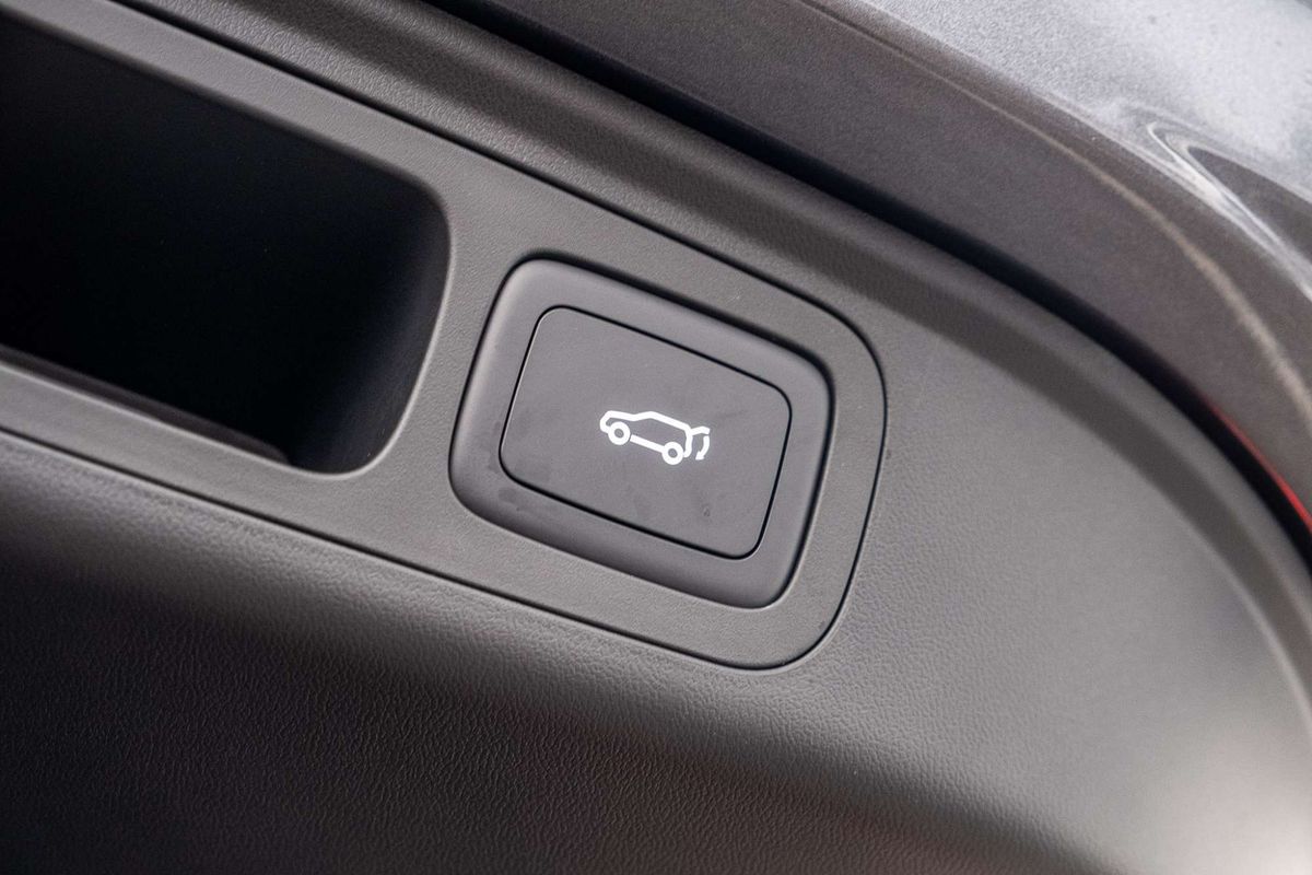 2026 MG MGS6 EV Essence IS3E