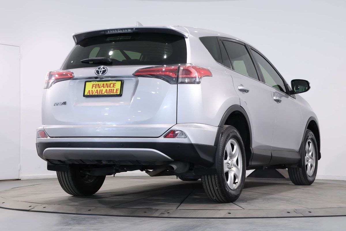 2018 Toyota RAV4 GX ZSA42R