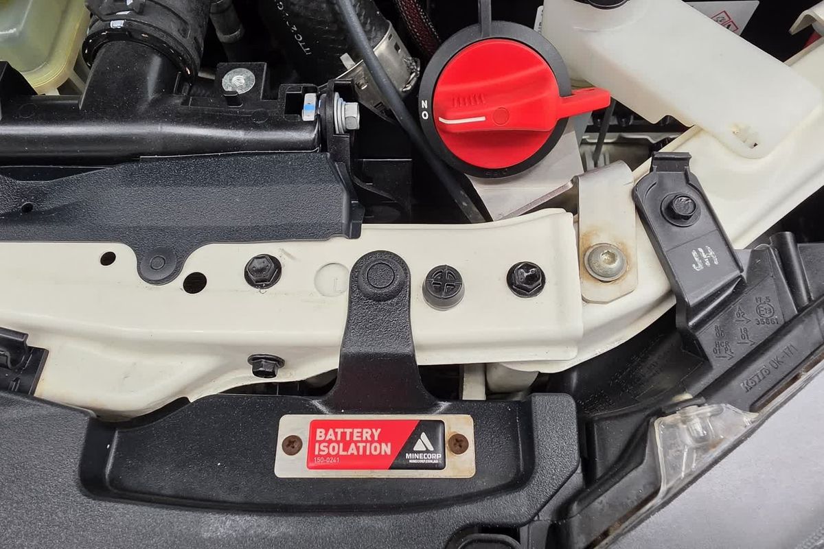 2022 Toyota Hilux SR GUN126R 4X4