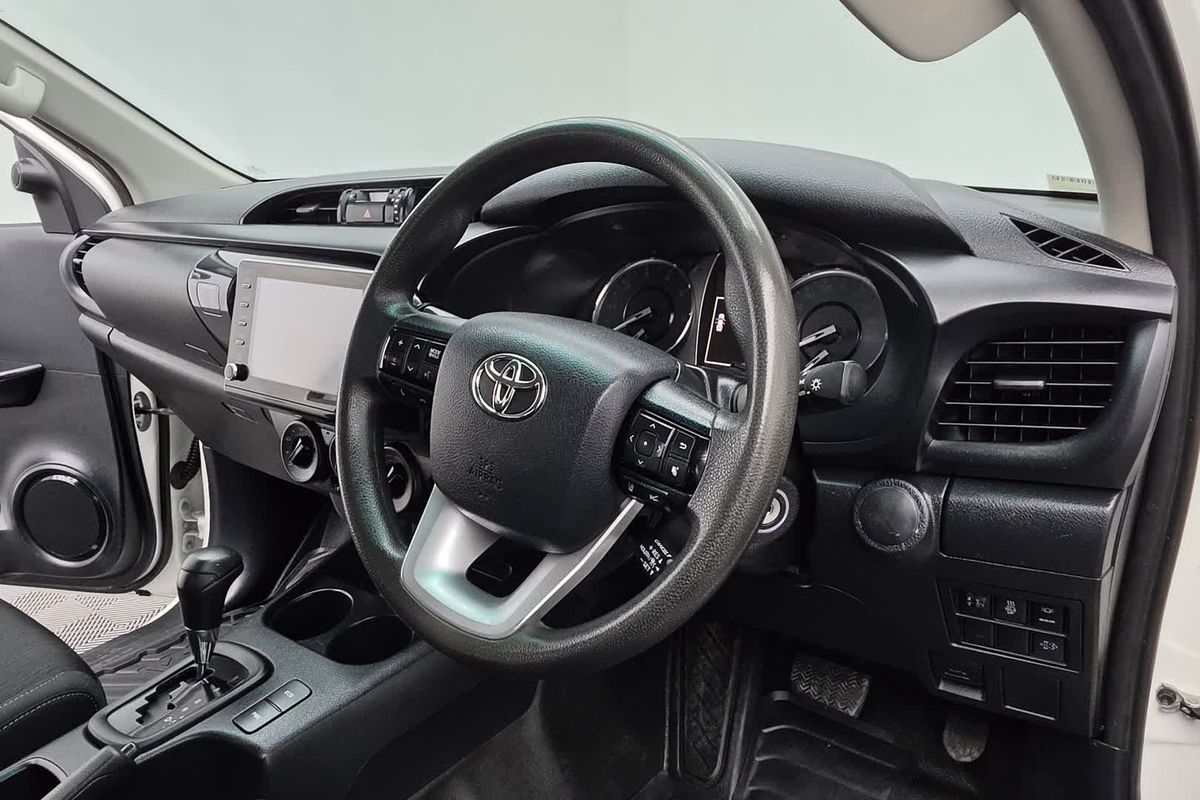 2022 Toyota Hilux SR GUN126R 4X4
