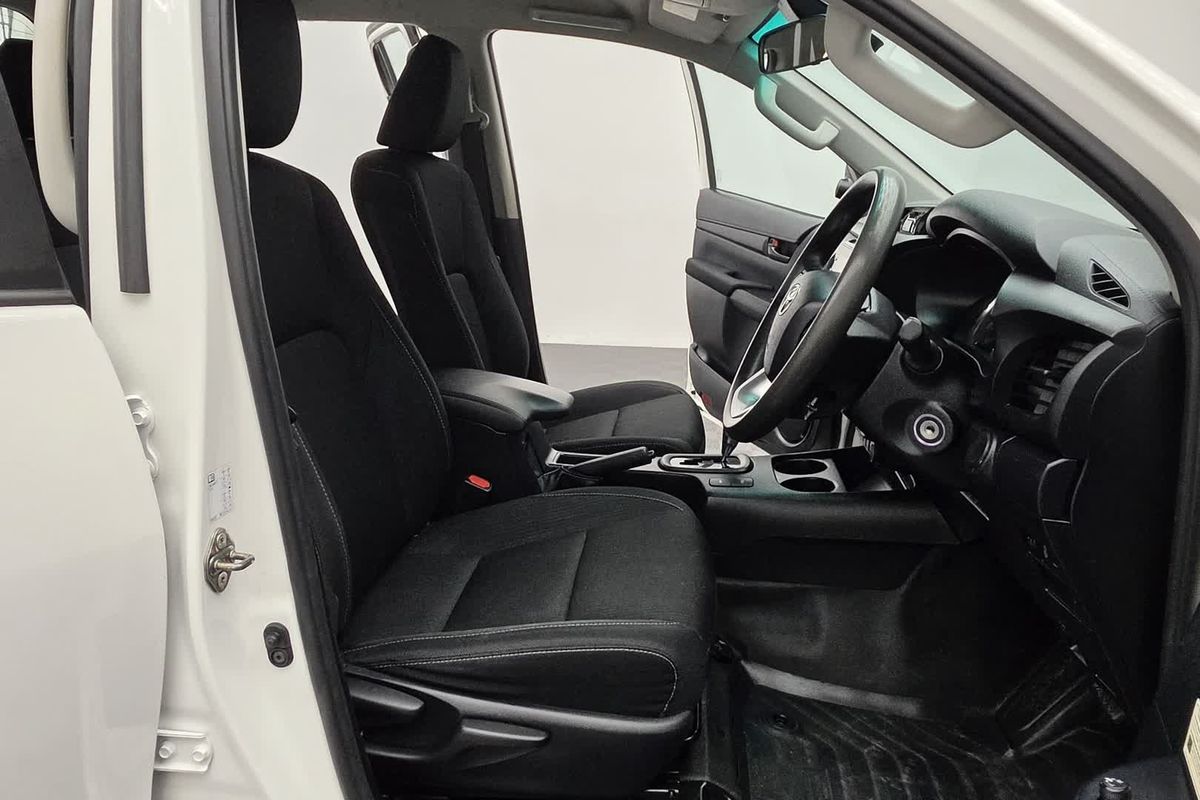 2022 Toyota Hilux SR GUN126R 4X4