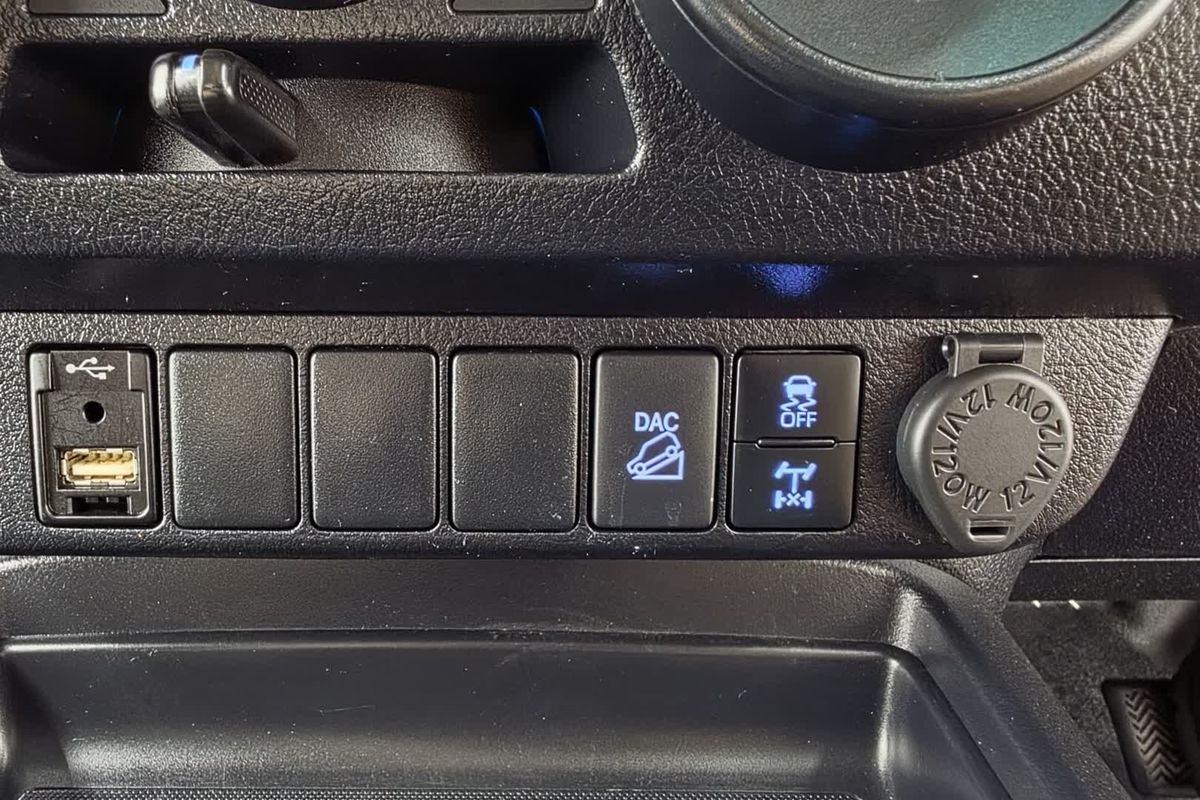 2022 Toyota Hilux SR GUN126R 4X4