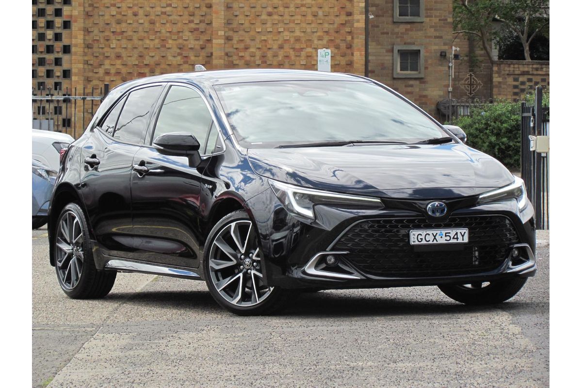 2025 Toyota Corolla ZR Hybrid ZWE219R