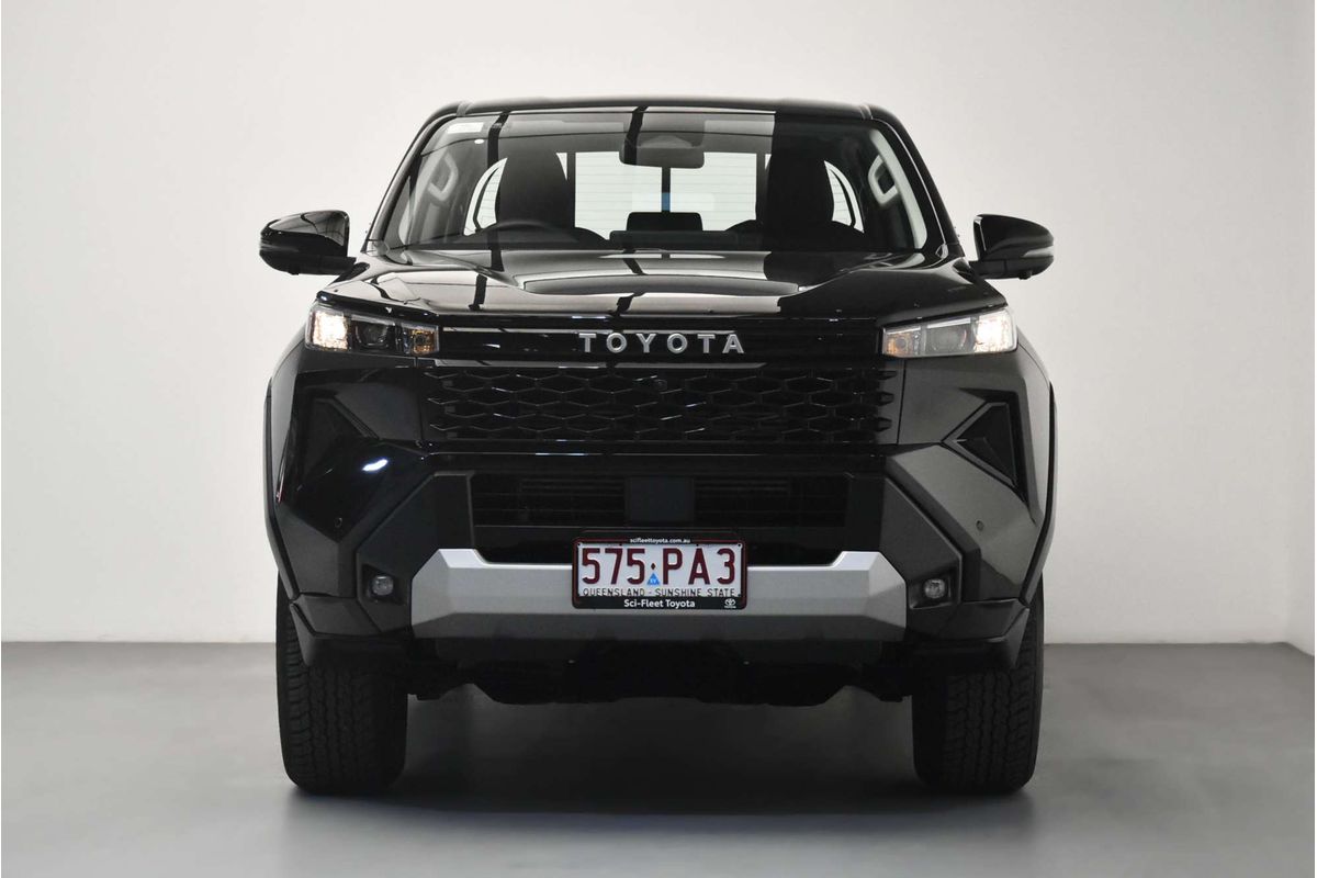 2025 Toyota Hilux SR 48V GUN227R 4X4