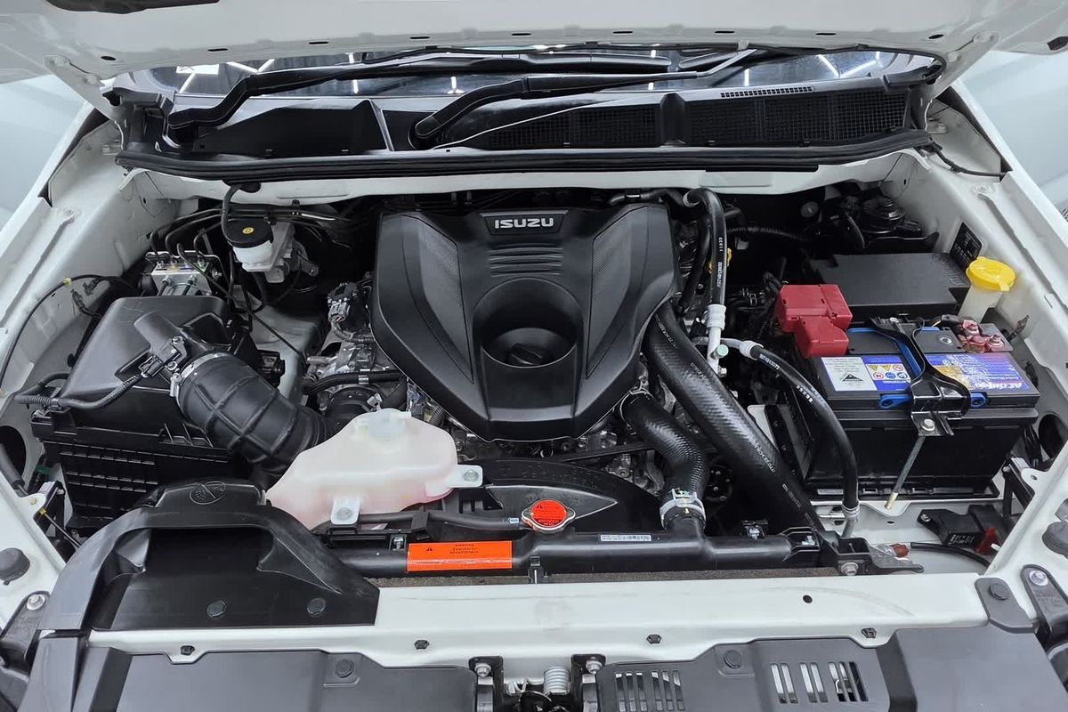 2022 Isuzu D-MAX SX 4X4