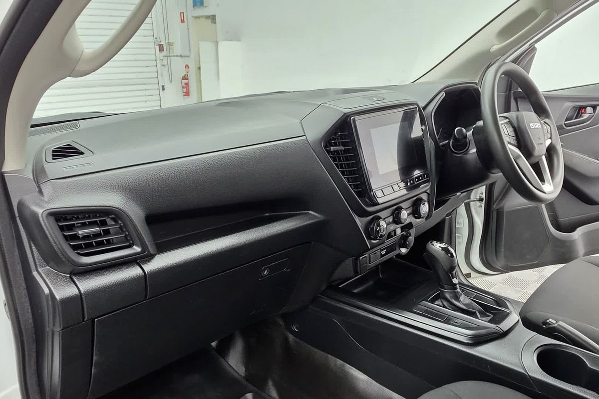 2022 Isuzu D-MAX SX 4X4