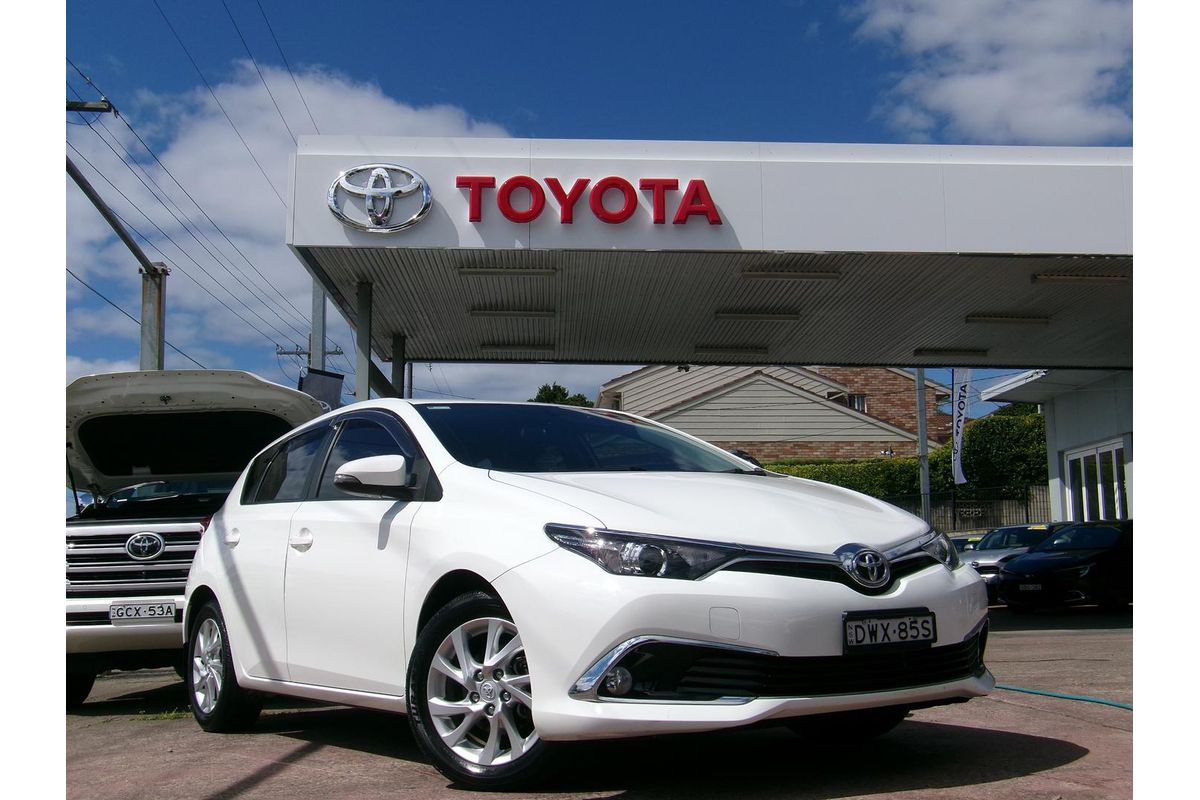 2018 Toyota Corolla Ascent Sport ZRE182R