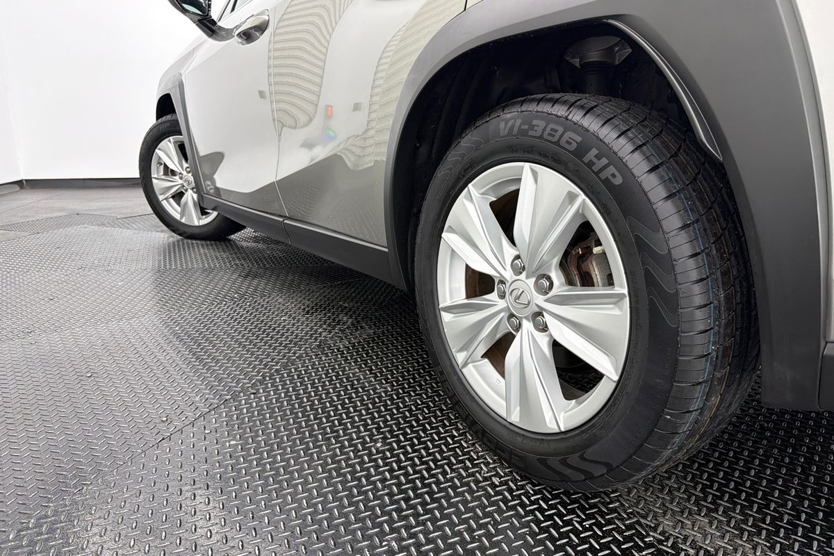 2019 Lexus UX UX200 Luxury MZAA10R