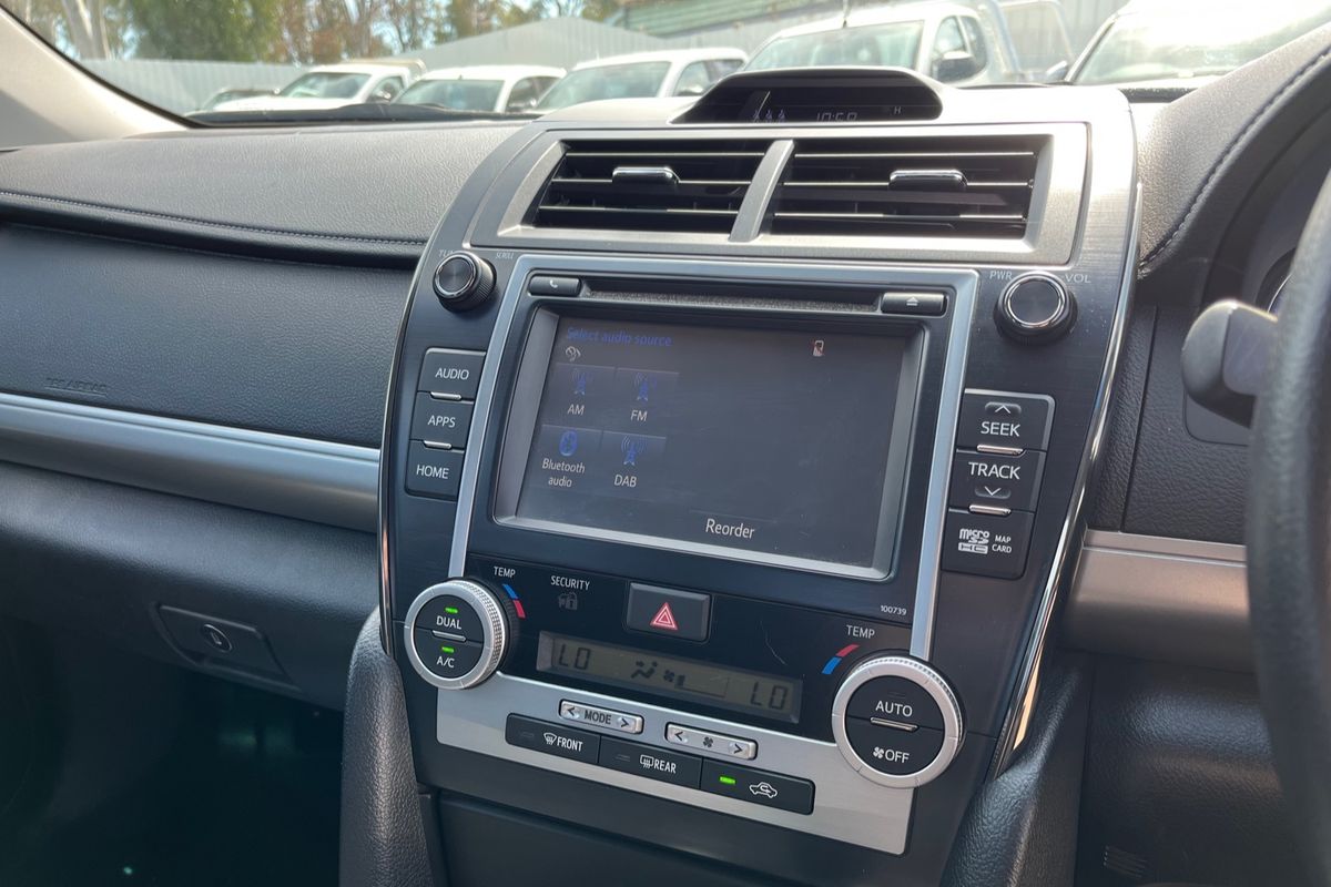 2017 Toyota Camry RZ ASV50R