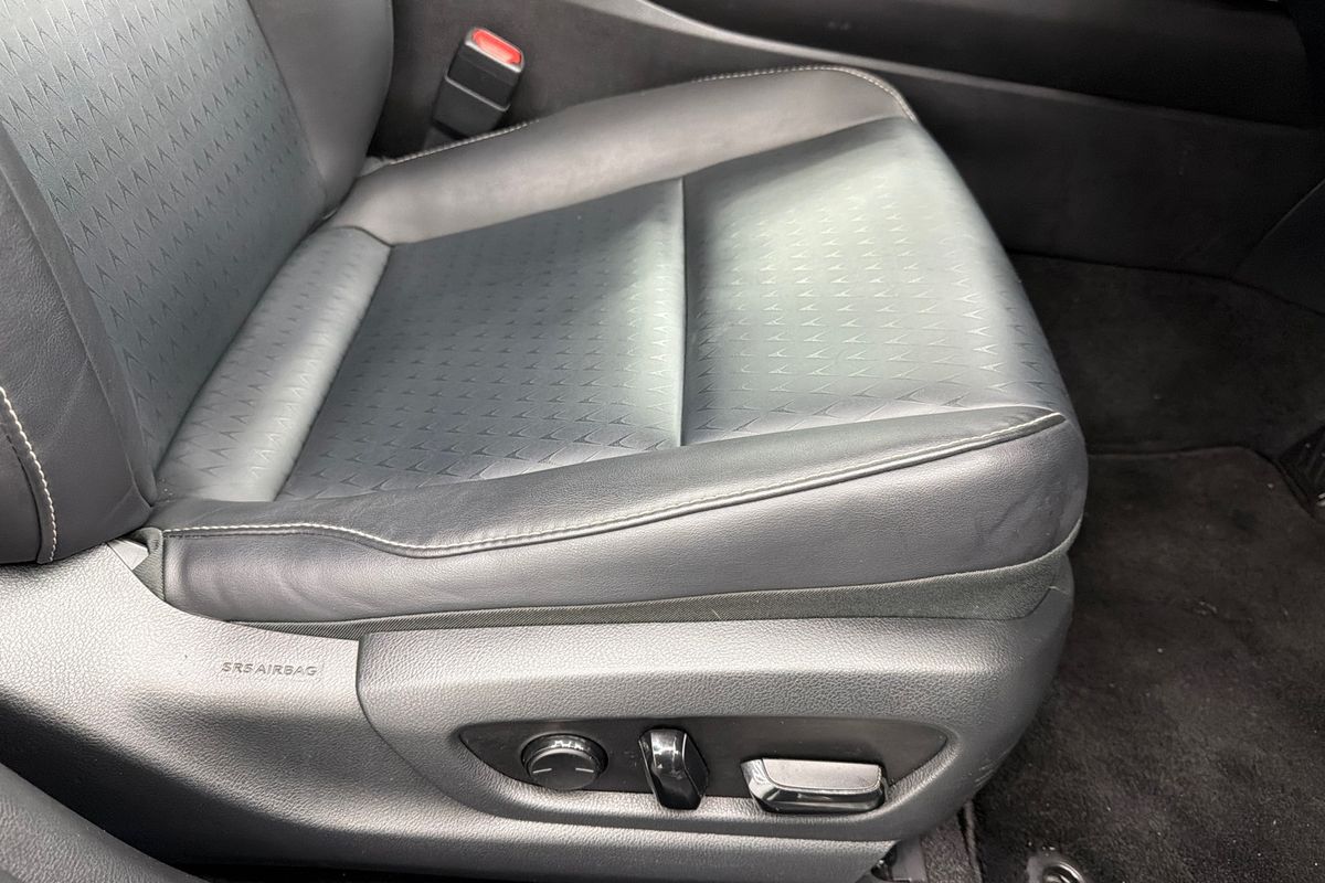 2019 Lexus UX UX200 Luxury MZAA10R