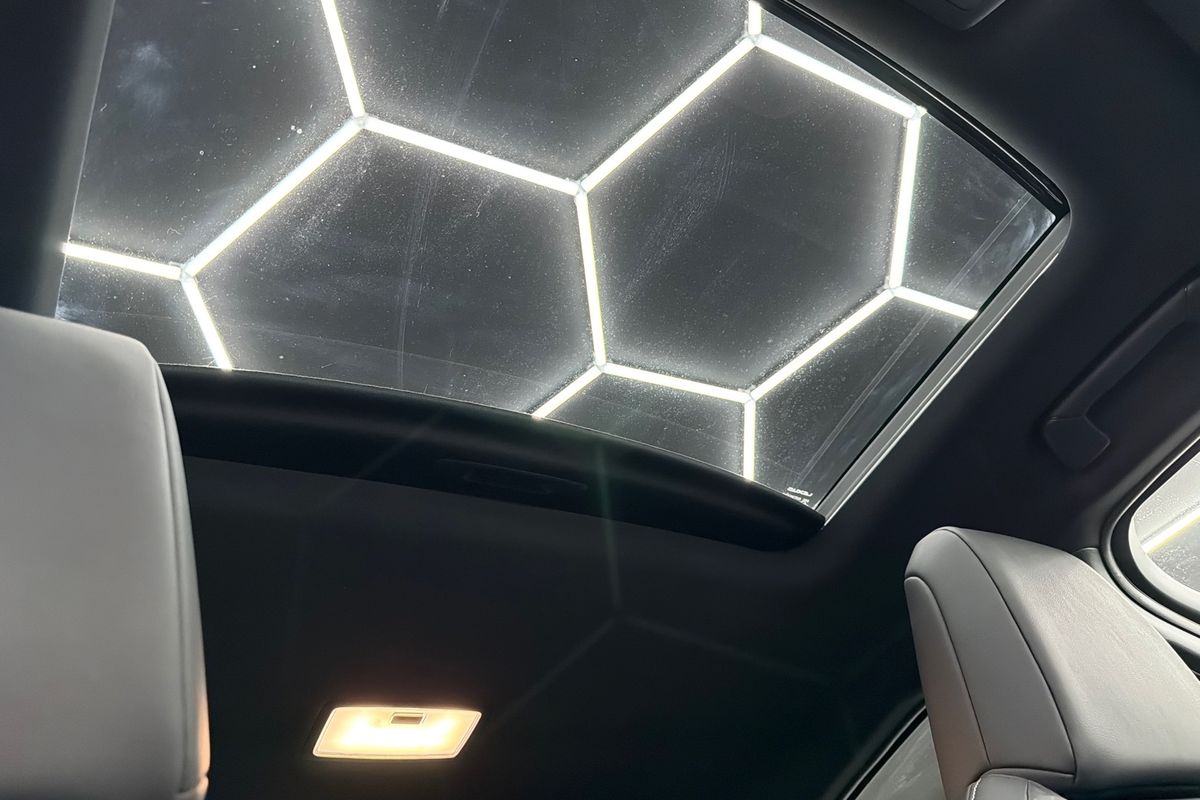 2019 Lexus UX UX200 Luxury MZAA10R
