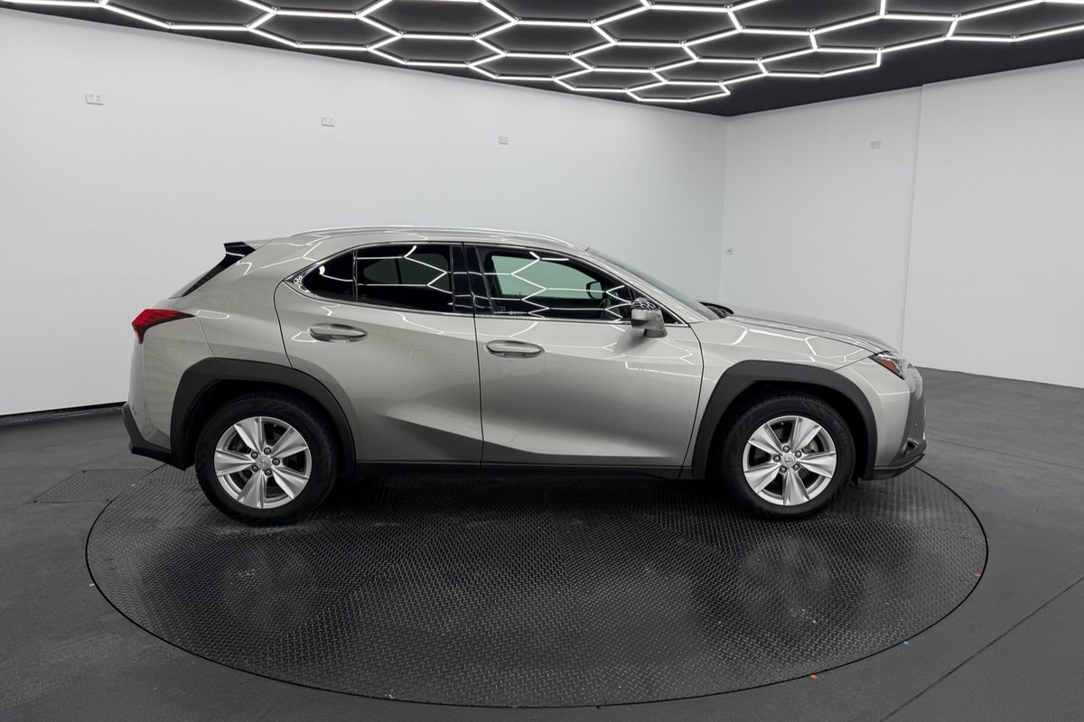 2019 Lexus UX UX200 Luxury MZAA10R