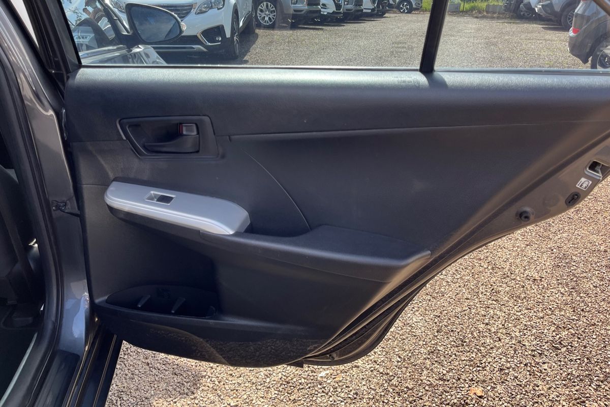 2017 Toyota Camry RZ ASV50R