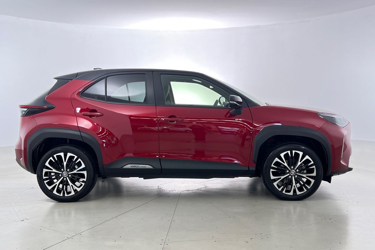 2025 Toyota Yaris Cross Urban MXPJ10R