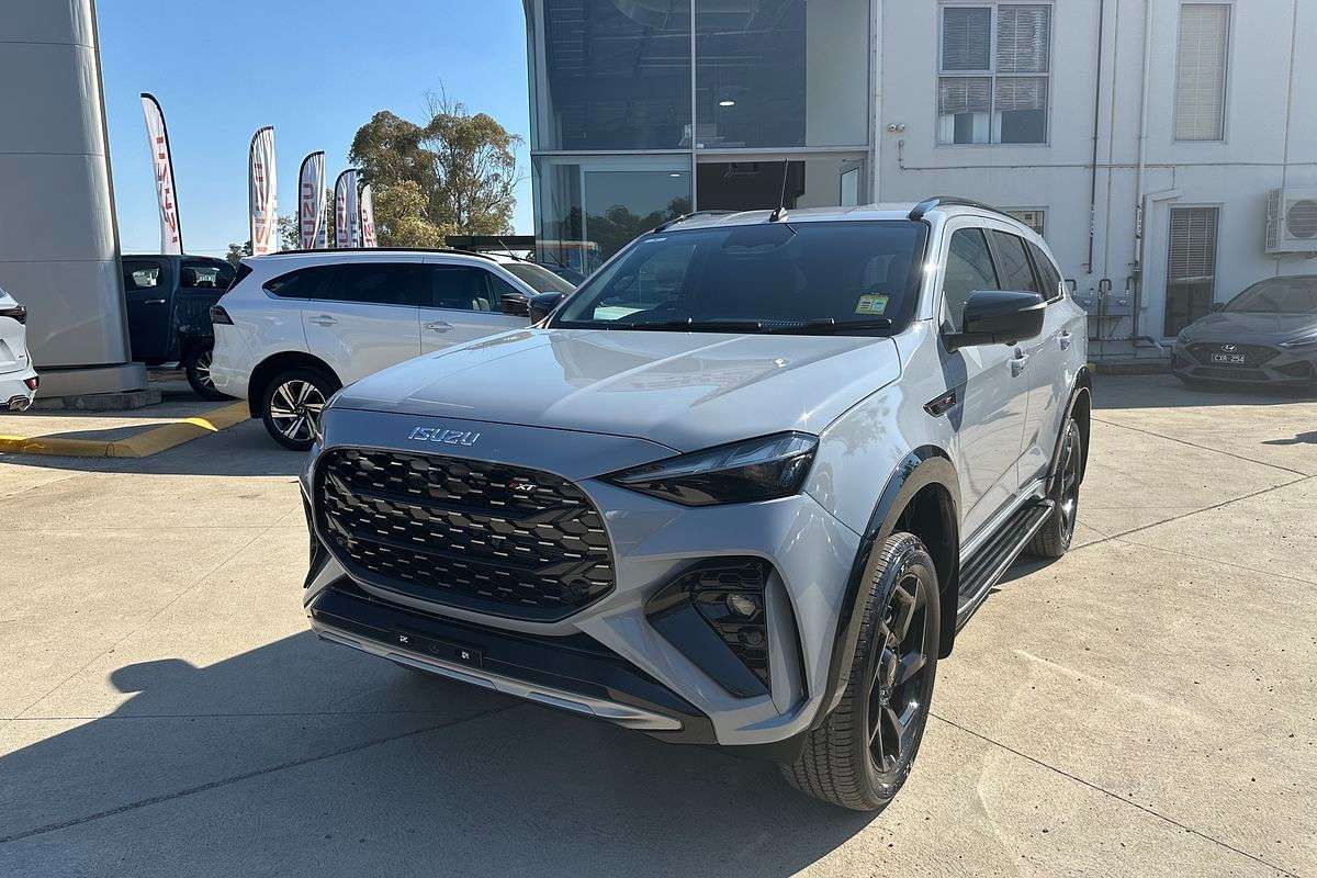 2025 Isuzu MU-X X-TERRAIN