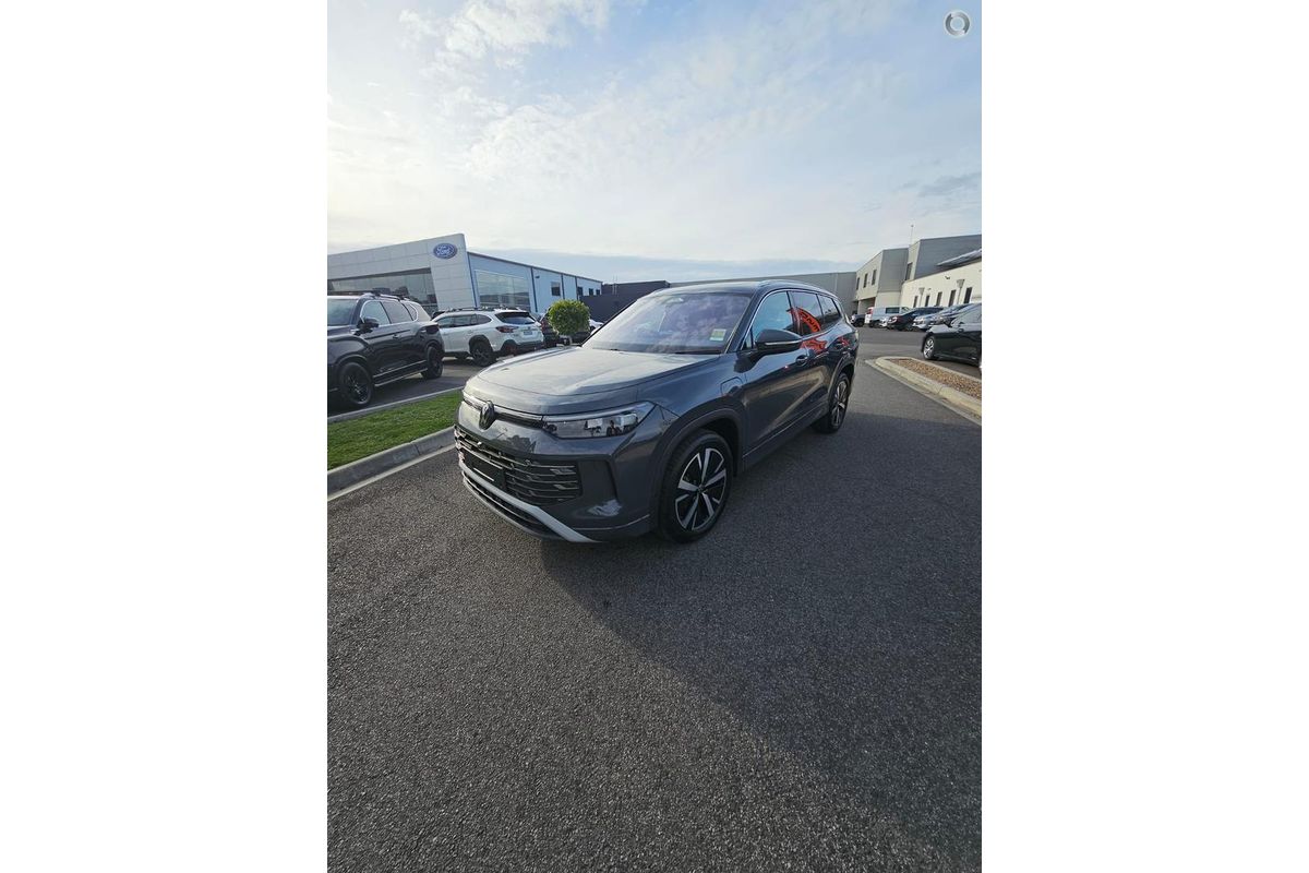 2026 Volkswagen Tayron 150TSI eHybrid Elegance R4