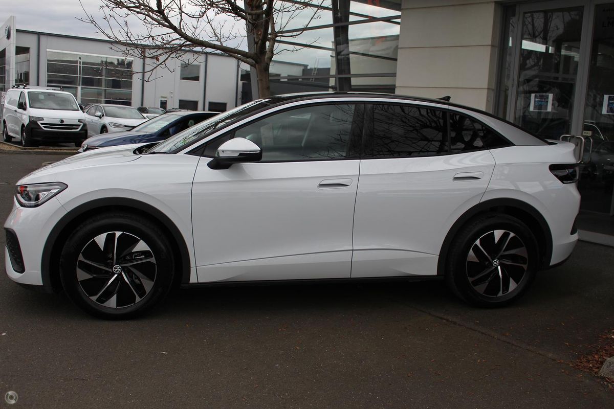 2025 Volkswagen ID.5 Pro E2