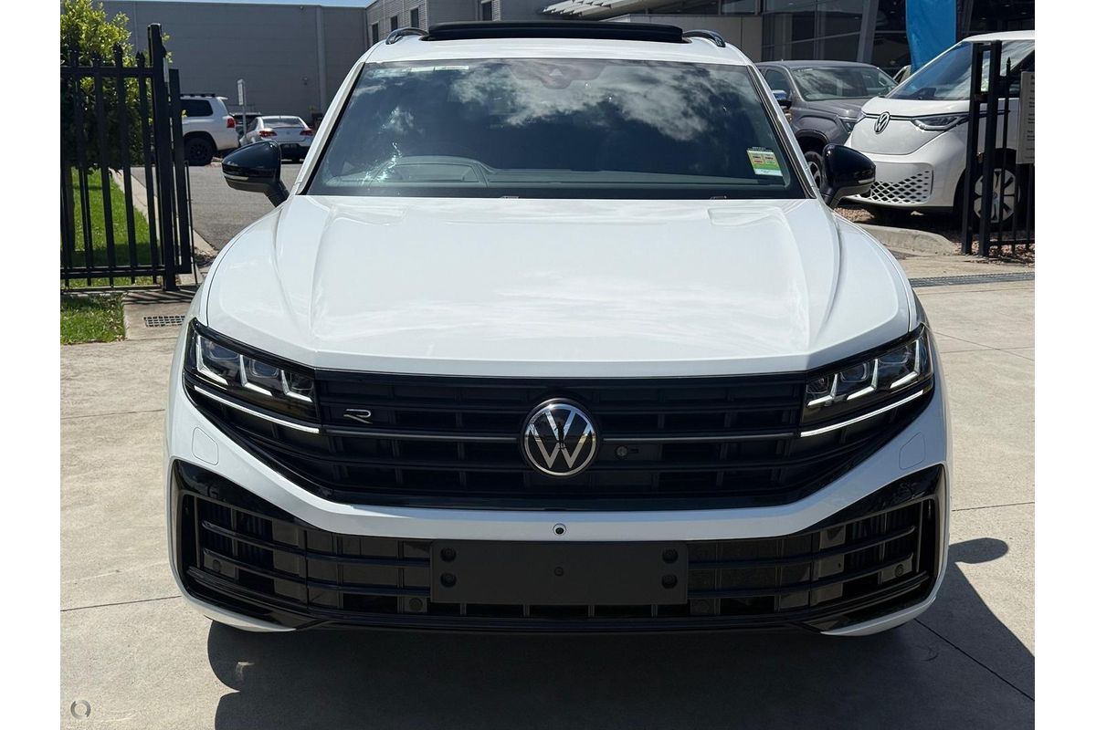 2026 Volkswagen Touareg R RC