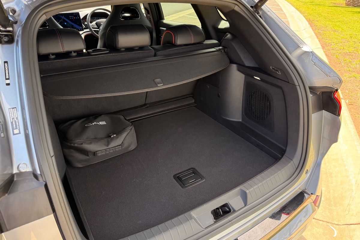 2025 BYD SEALION 6 Premium Extended Range