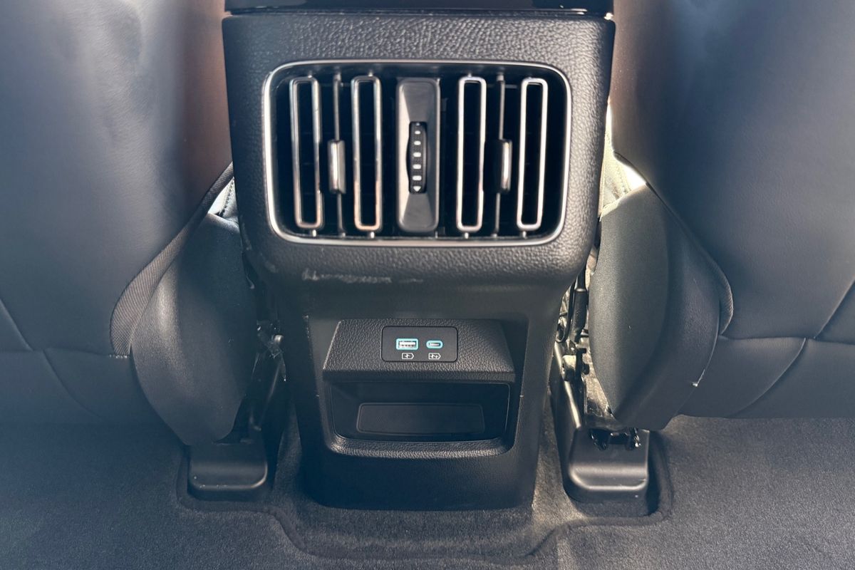 2025 BYD SEALION 6 Premium Extended Range