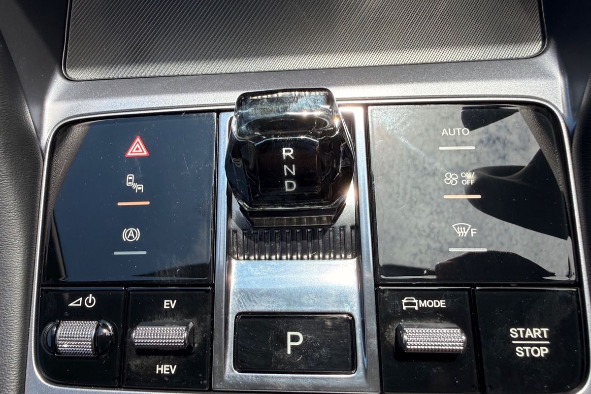 2025 BYD SEALION 6 Premium Extended Range