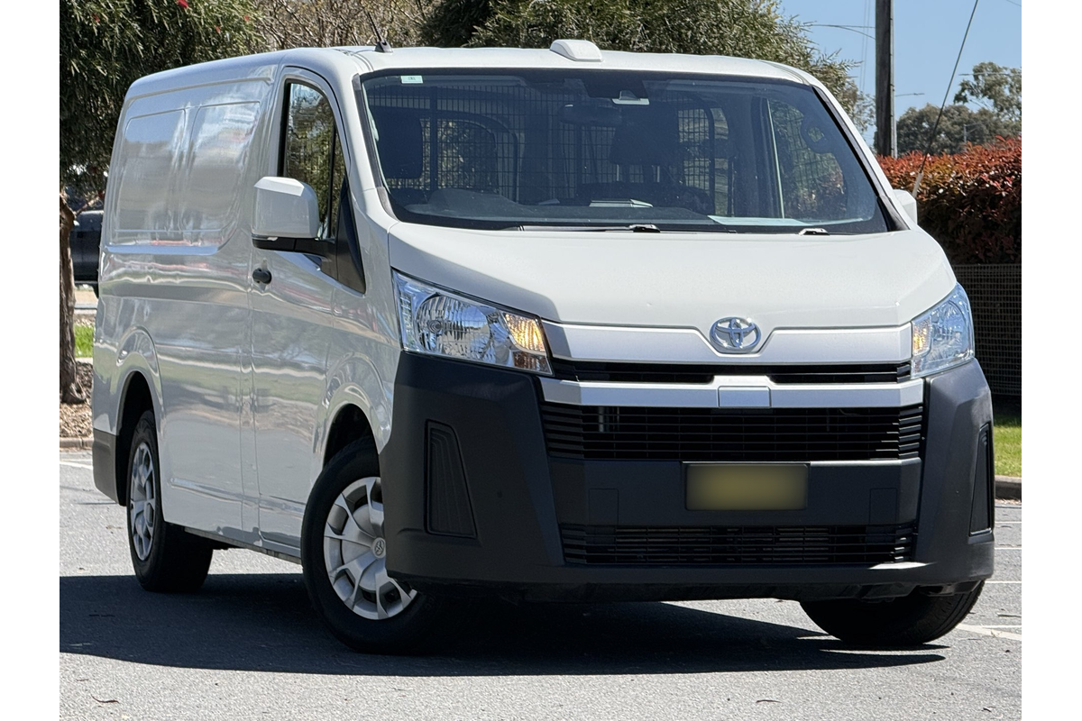 2022 Toyota Hiace GDH300R LWB