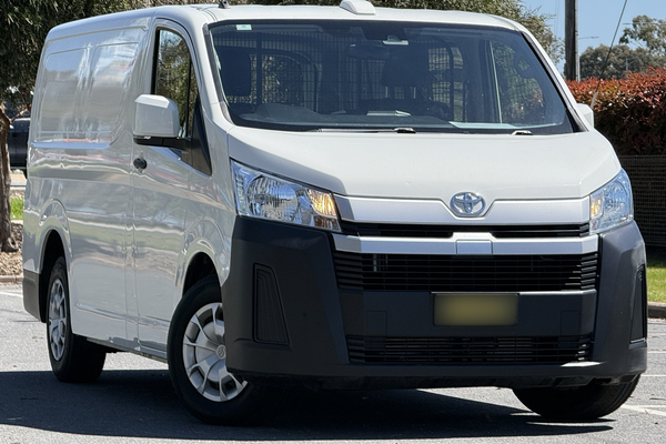 2022 Toyota Hiace GDH300R LWB