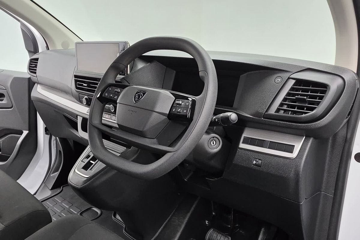 2025 Peugeot Expert Pro K0 MWB image 19