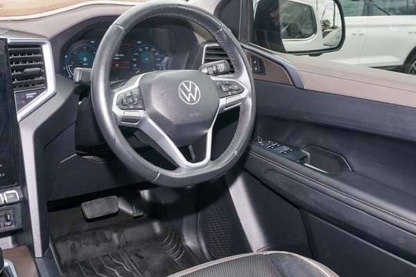 2023 Volkswagen Amarok TDI600 Style NF 4X4 thumb-18