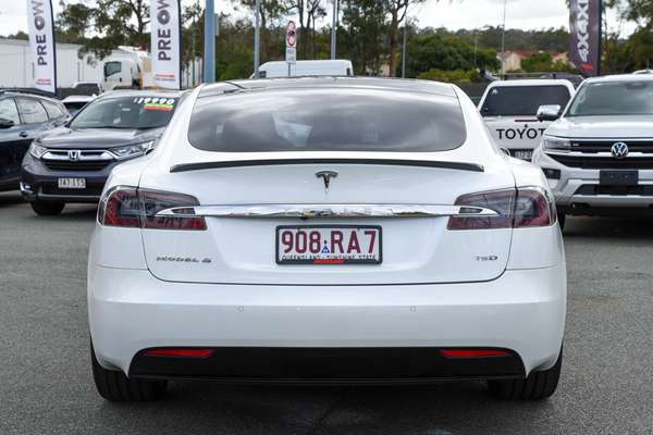 2017 Tesla Model S 75D thumb-6