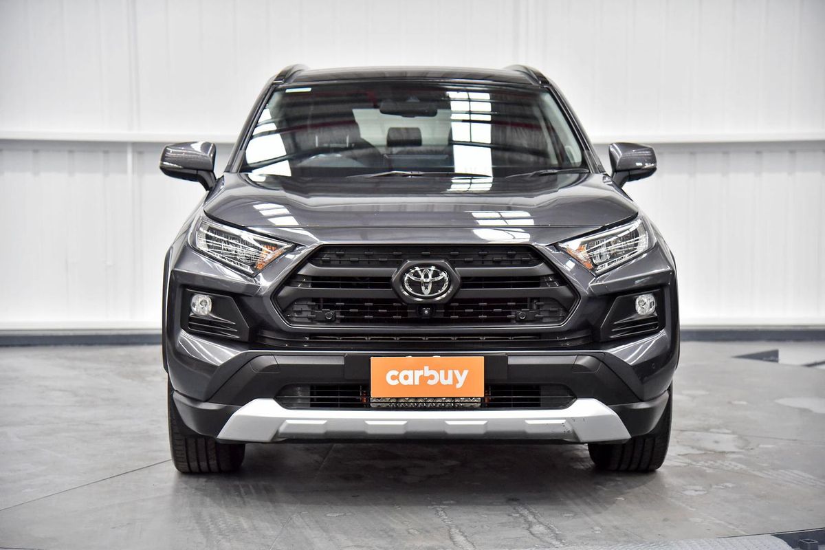 2020 Toyota RAV4 Edge AXAA54R