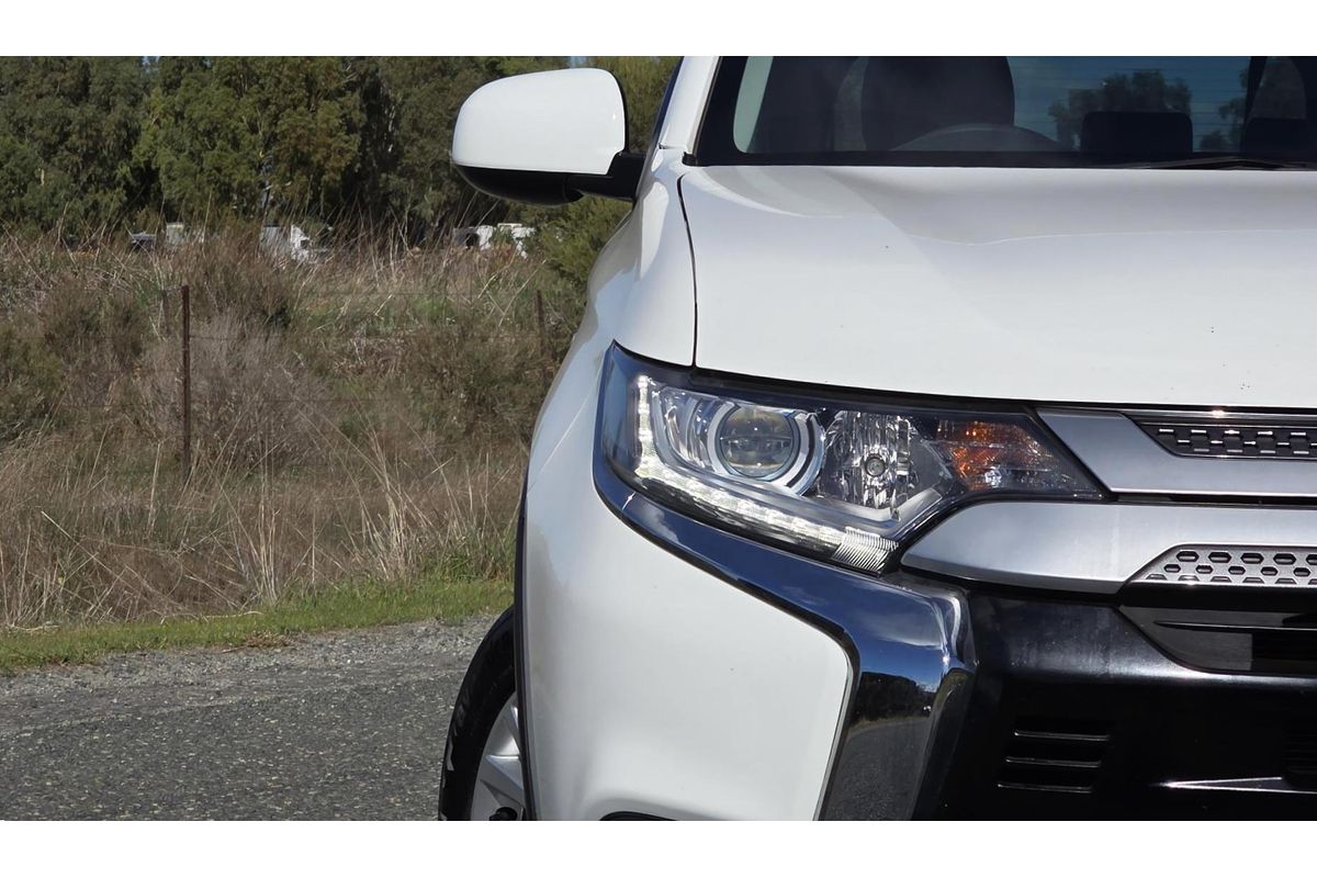 2019 Mitsubishi Outlander ES ZL