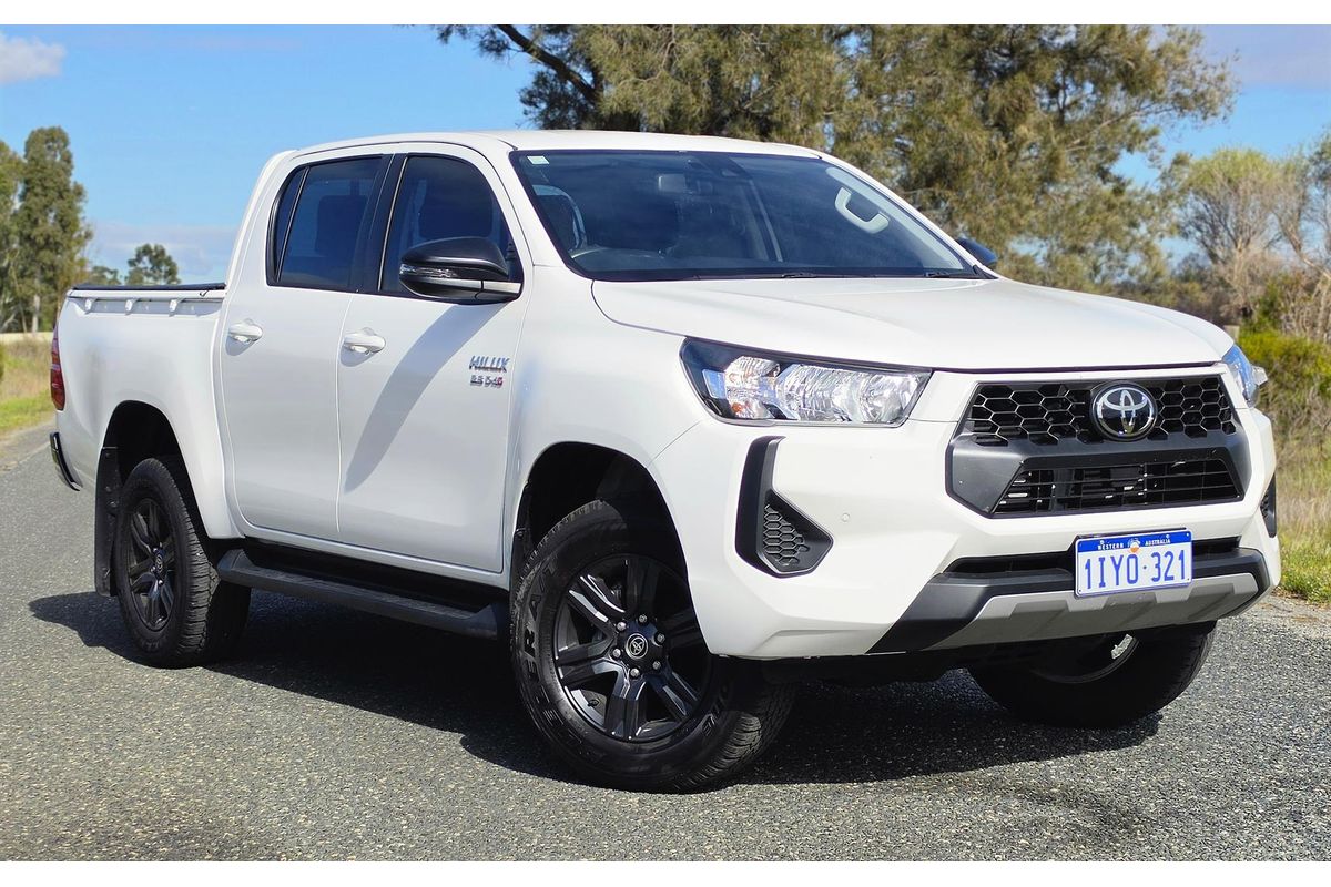 2024 Toyota Hilux SR GUN126R 4X4