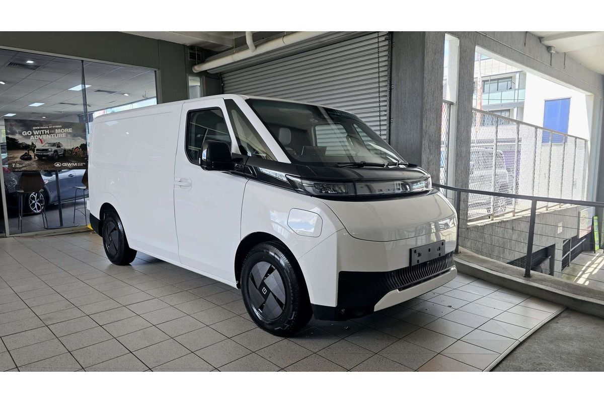 2026 Farizon SuperVan SWB Low Roof