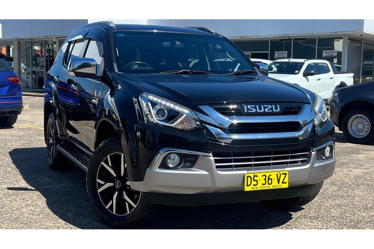 2020 Isuzu MU-X LS-T