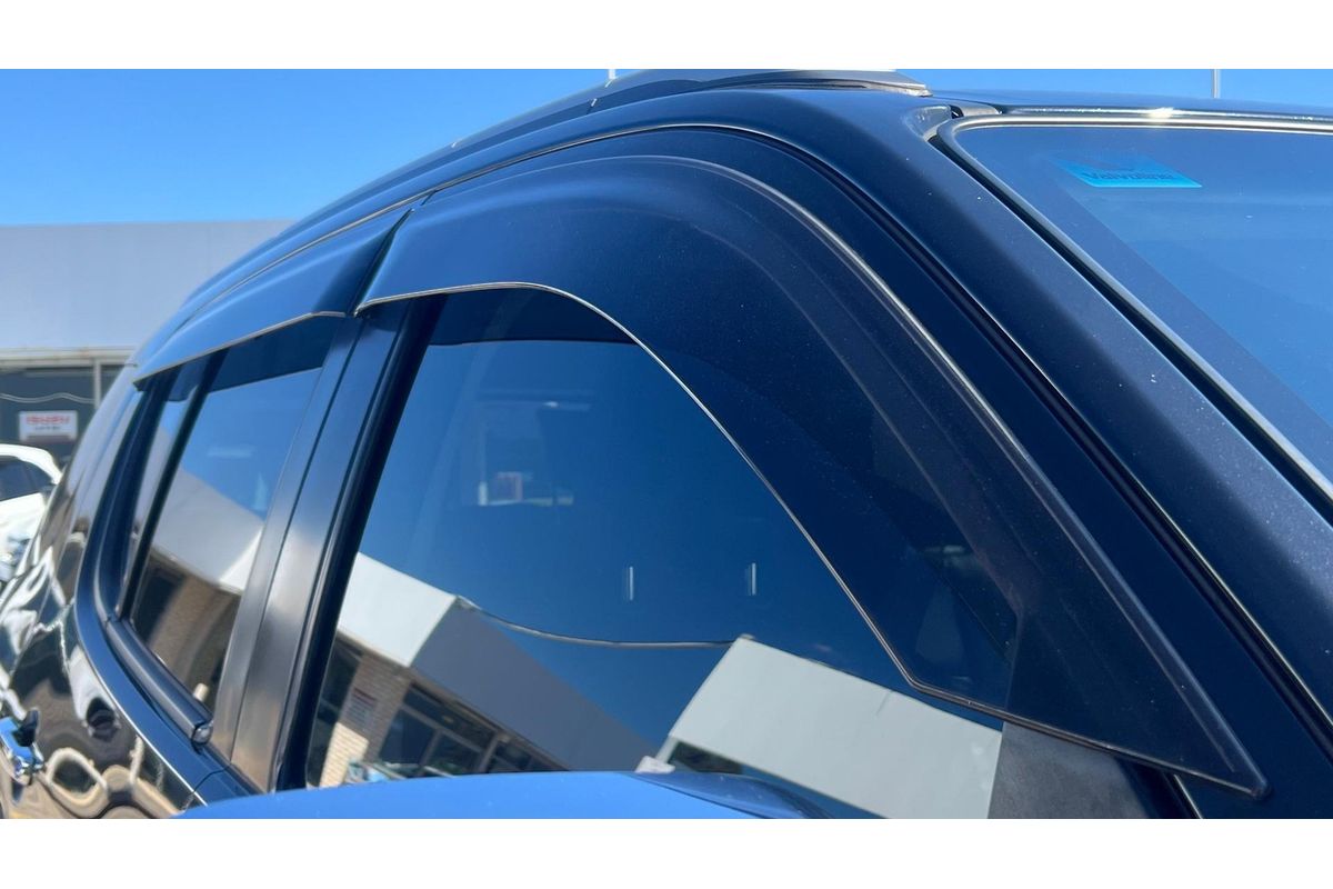 2020 Isuzu MU-X LS-T