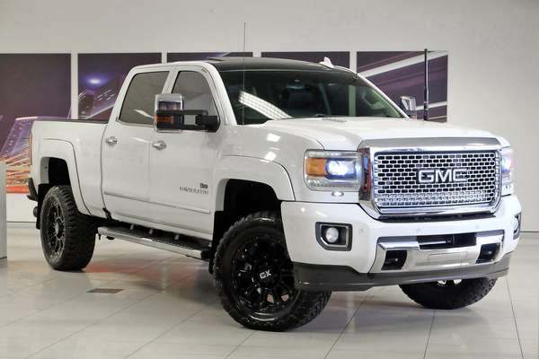 2016 GMC Sierra 2500HD Denali 4X4