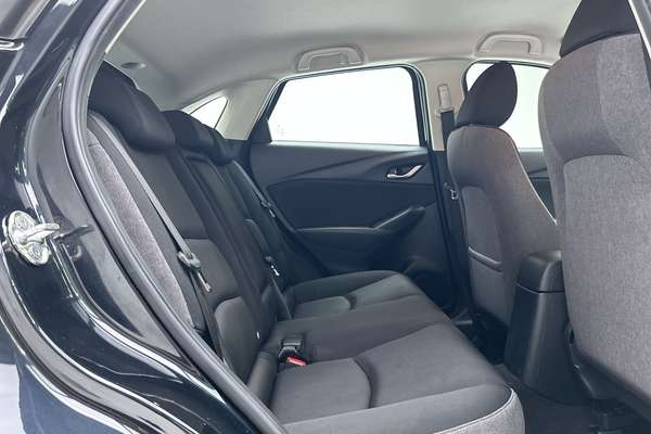 2025 Mazda CX-3 G20 Pure DK thumb-11