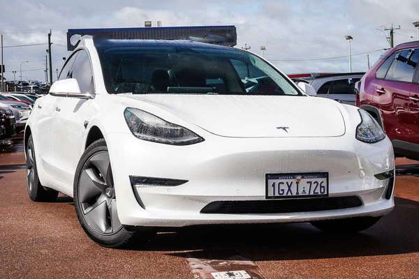 2019 Tesla Model 3 Standard Range Plus