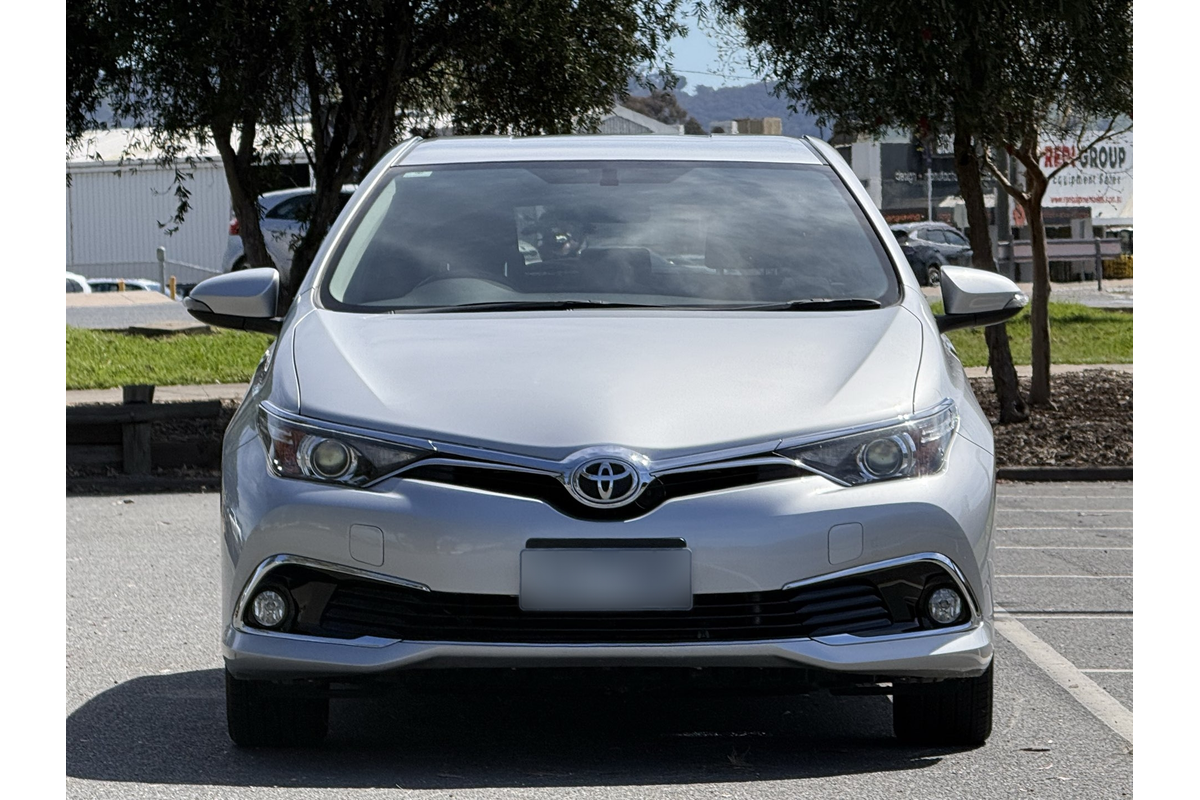 2018 Toyota Corolla Ascent Sport ZRE182R