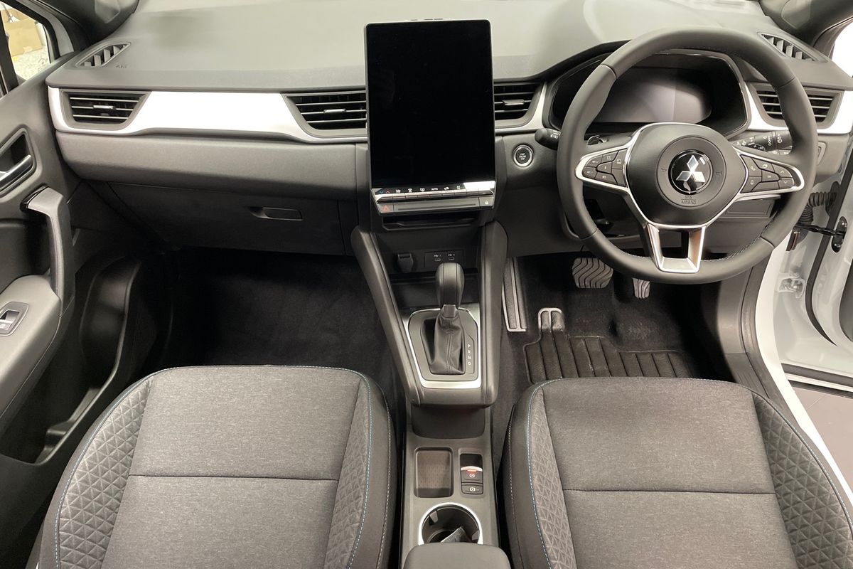 2025 Mitsubishi ASX LS XE