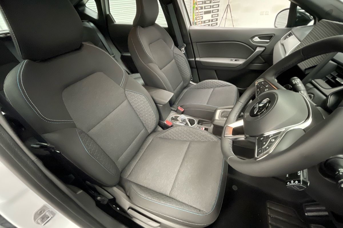 2025 Mitsubishi ASX LS XE